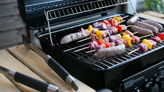 Cleaning a Barbecue (like a pro)
