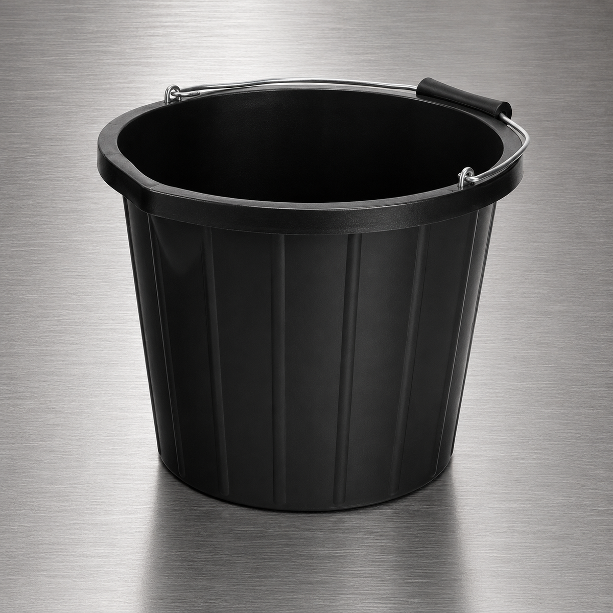 Bucket Clicker 14-litre Black Builder's Bucket | Click Cleaning UK