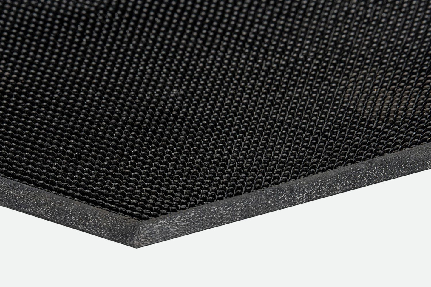Sanibrush Matting 60cmx80cm BLACK